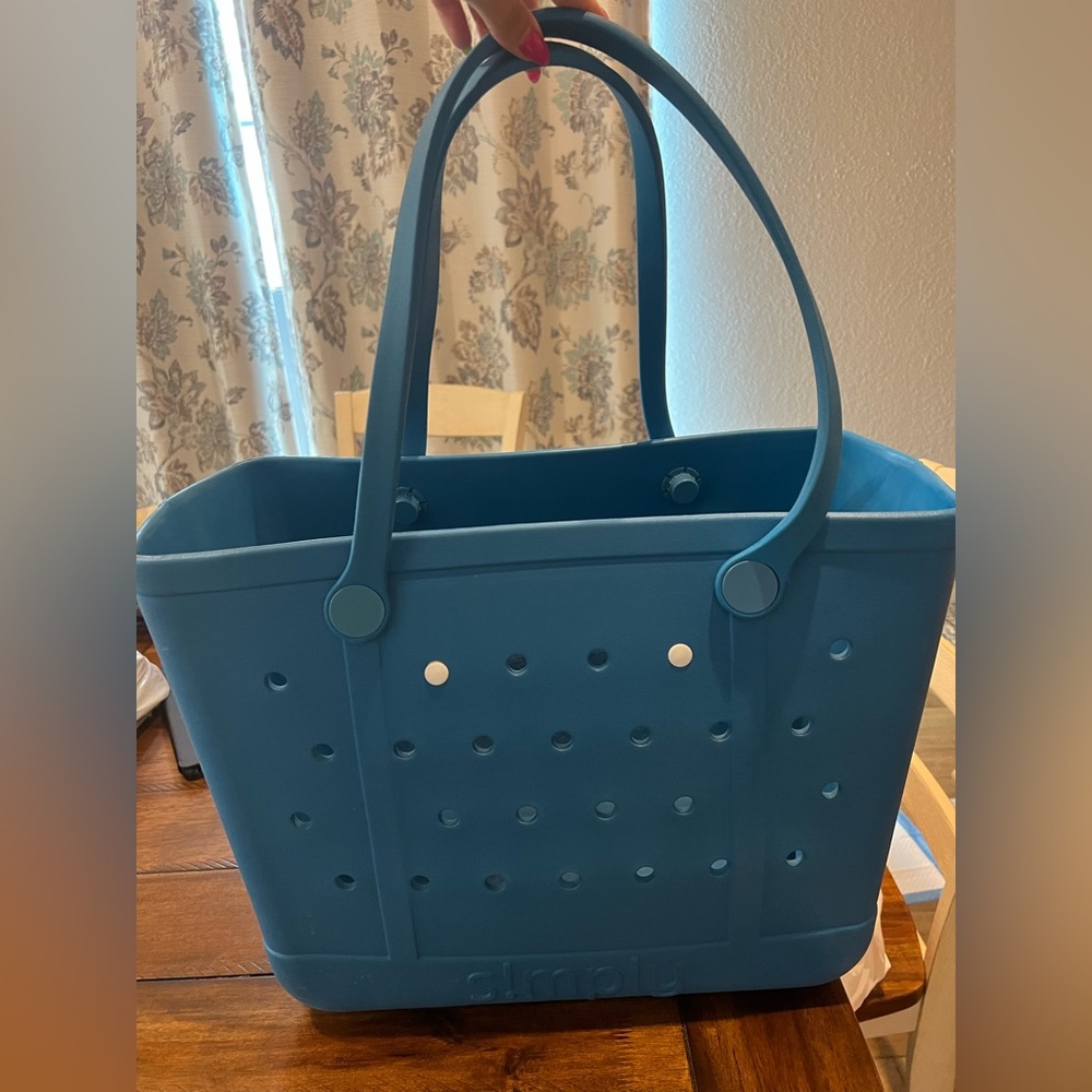 Simply Southern beach tote